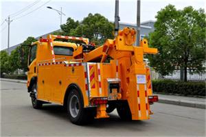 彰武高速路拖车费